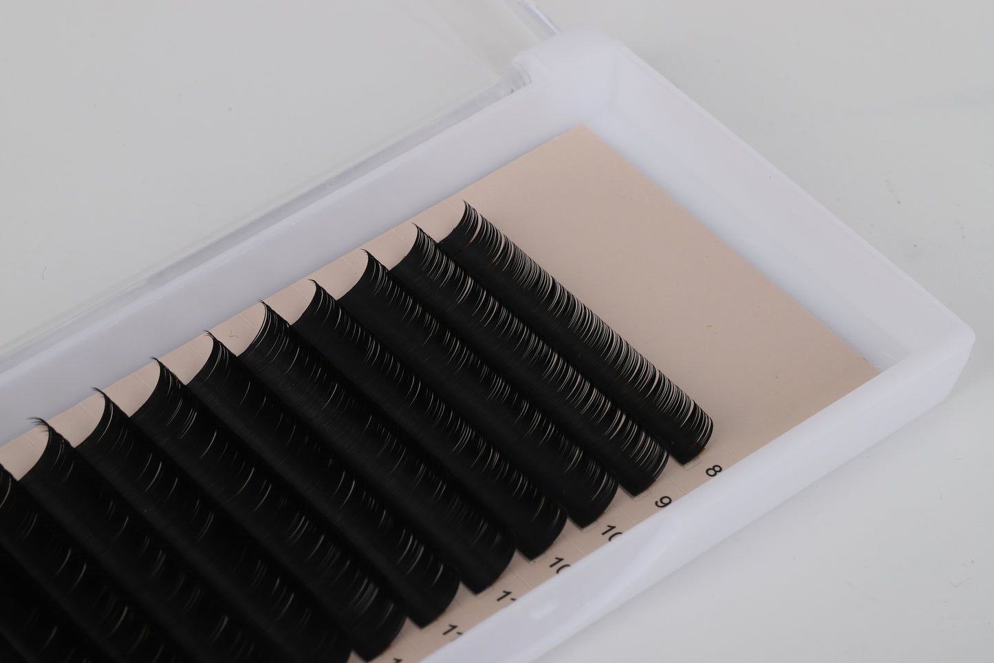 Classic Lashes Matte Black D Curl 0.15 Lash Tray
